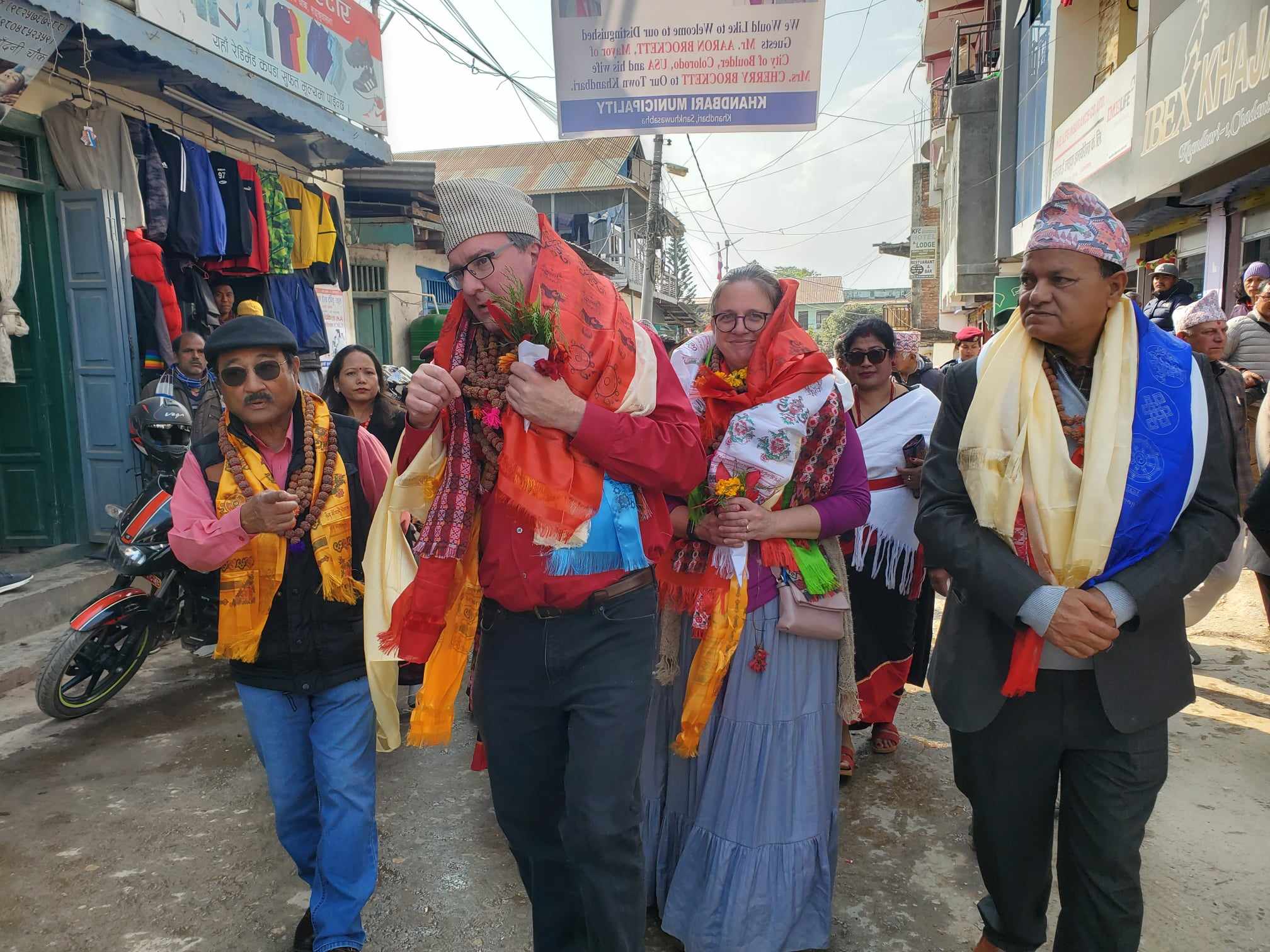 Triratnanews